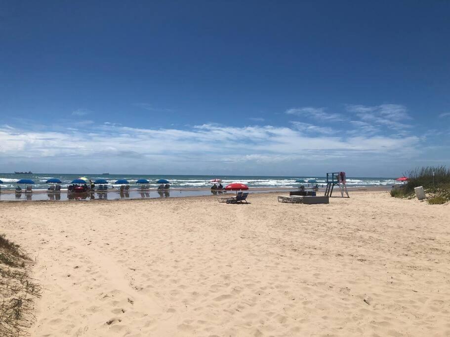 2 Bed 2 Bath 1St Fl Condo By Beach W Washer Dryer South Padre Island Exteriör bild